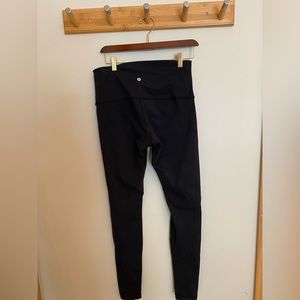 Lululemon Wunder Under High Rise legging, full length, very gently used, Blck 10